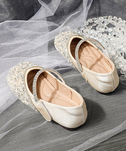 Aprikosenriemen, flache Mädchenschuhe, weiche Kunstschuhe, Schnalle, Pailletten