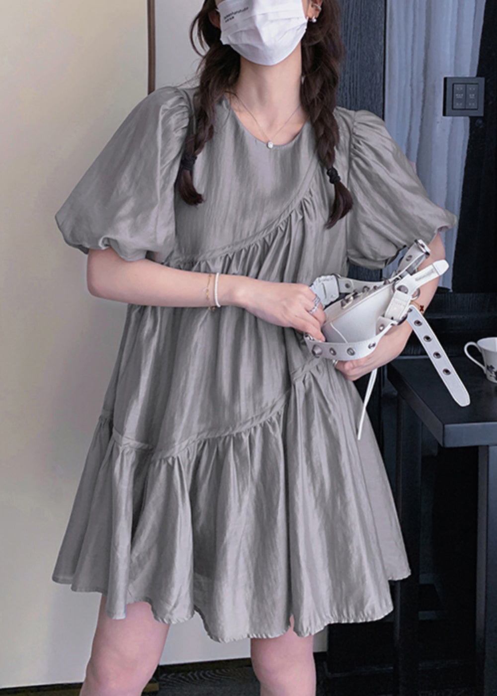 Tageskleid Wrinkled Art Grau Oversize Sommerseide