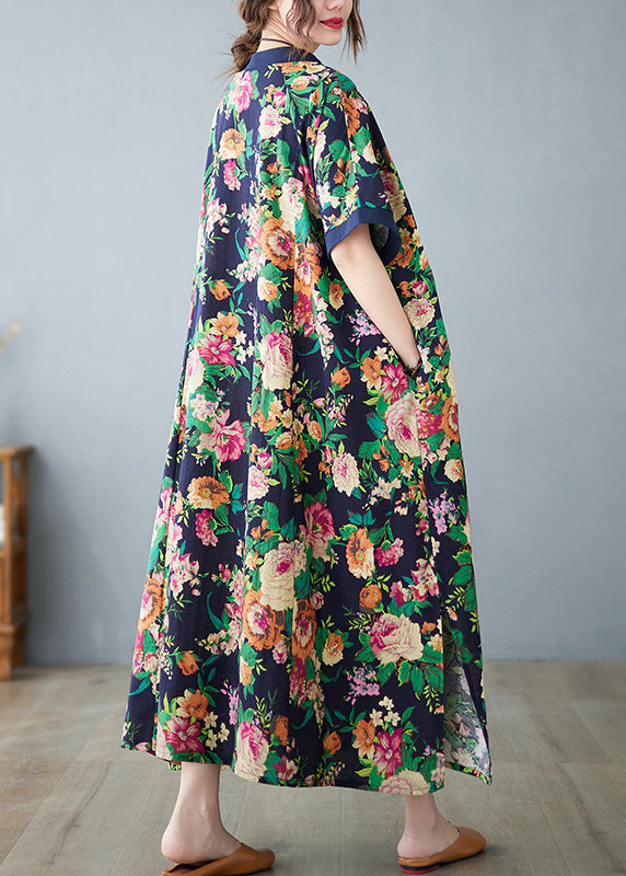Marineblaues Baumwoll-Sommerkleid mit Kunstdruck in Übergröße