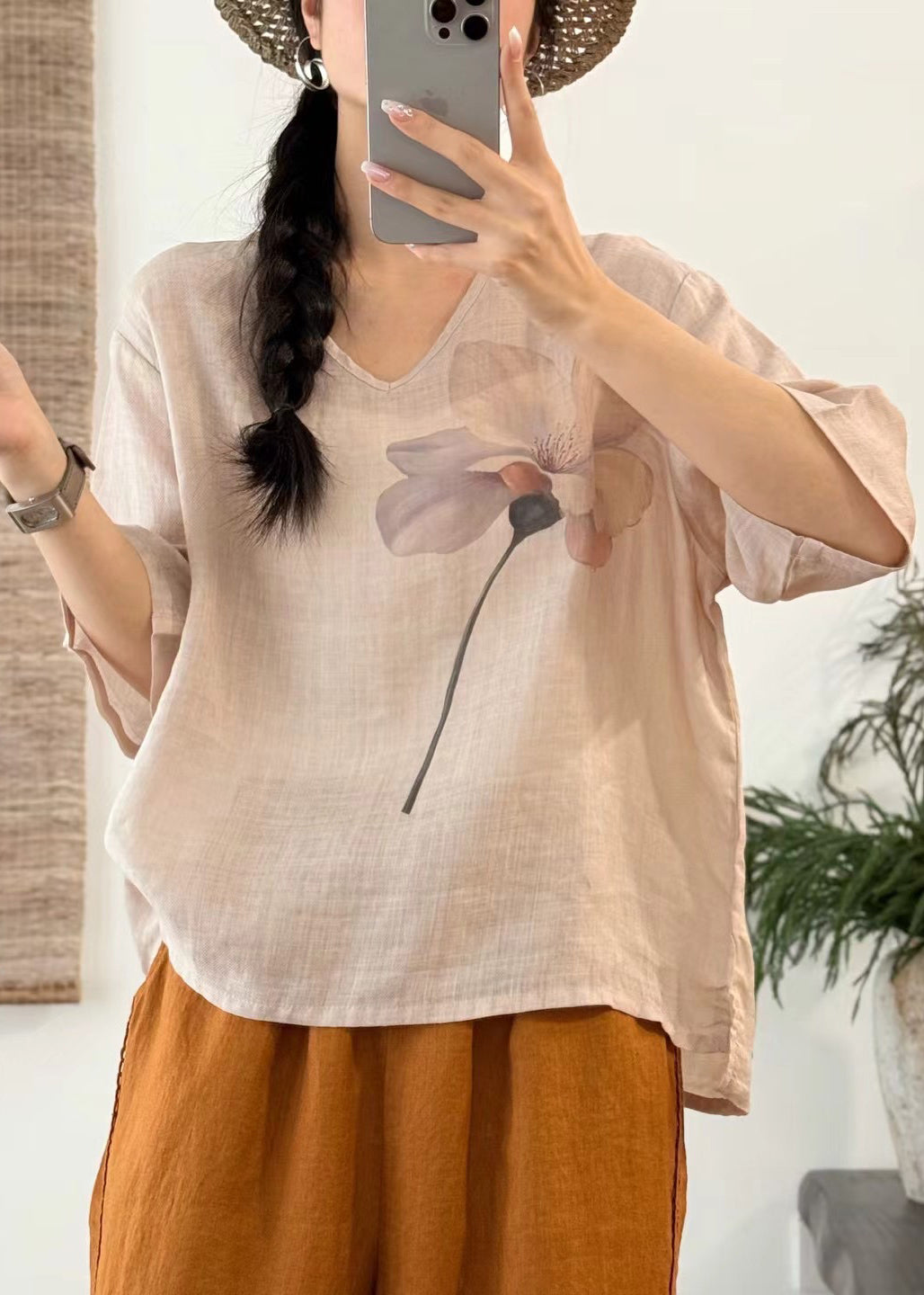 Chemise rose à manches et col V, imprimé artistique, demi-lin, ouverte sur le côté