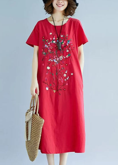 Rotes Kleid Sommer Leinen bestickt Urlaub Kunst