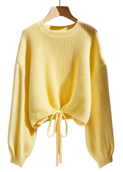 Pull en tricot uni à lacets et col rond jaune Art Automne QS030