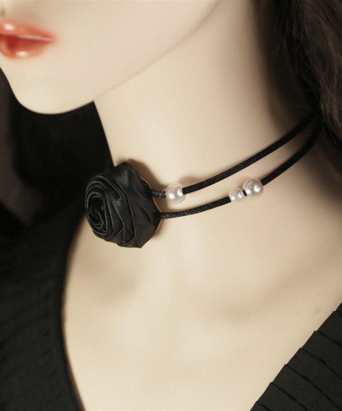 Magnifique collier princesse floral en alliage de soie de mûrier et perles YU019