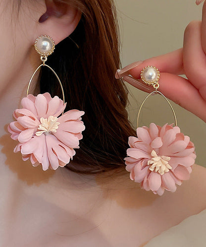 Boucles d'oreilles pendantes en tissu perlé et chrysanthème rose II011