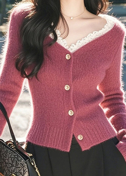 Wunderschöne Himbeerfarbe V-Ausschnitt Spitze Patchwork Baumwolle Strick Cardigan Frühling TO021