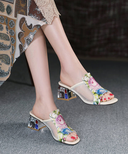 Sandales à bout ouvert en cuir de vachette beige avec tulle et épissure