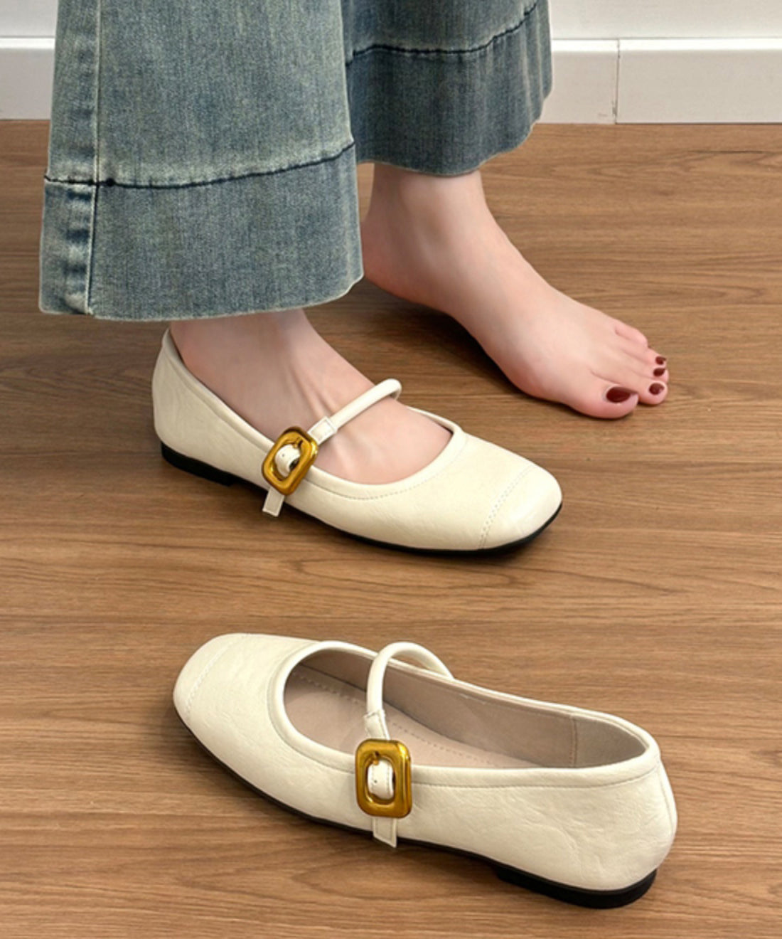 Chaussures plates chics en cuir de vache pour femmes noires