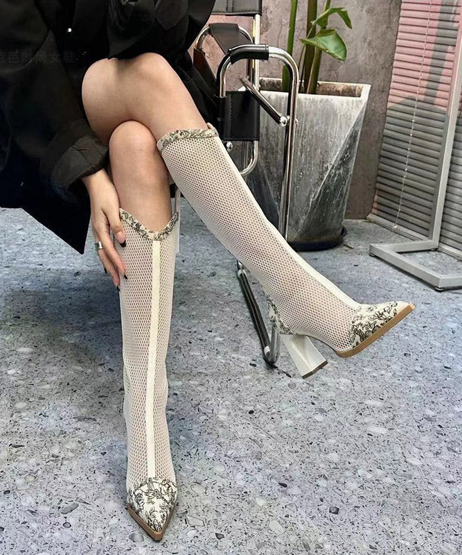 Bottes à talons en maille noire avec épissure épaisse en tulle creux
