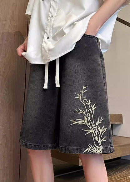 Short d'été en denim noir avec poches élastiques et broderies pour homme