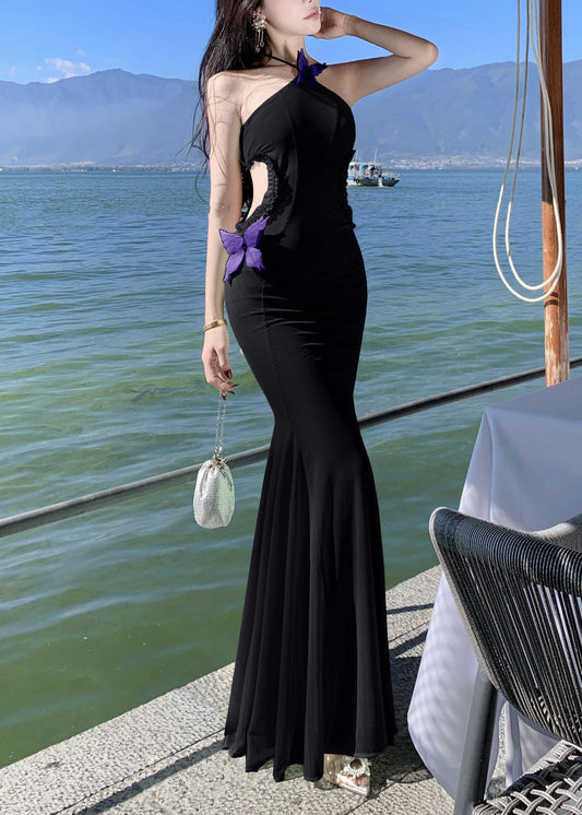 Schwarzes langes, ärmelloses Tüllkleid mit Schmetterlingsausschnitt und Rüschen