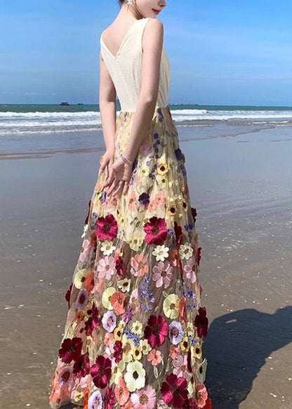 Robe longue bohème en tulle à col en V brodée en patchwork de fleurs en tulle pour l'été UU1024