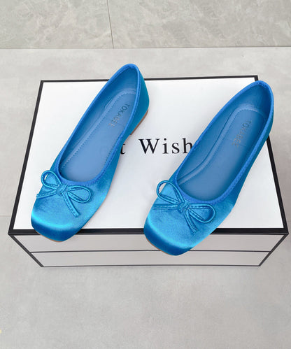 Chaussures plates en satin avec nœud et nœud bleu confortable