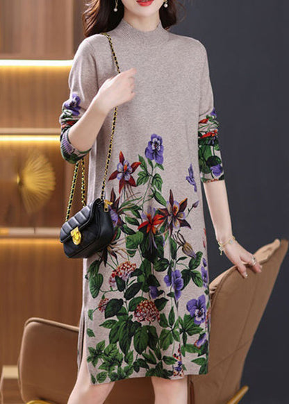 Robe en tricot de laine confortable à col roulé et ouverture latérale camel, printemps TB021