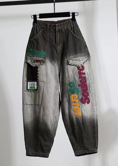 Pantalon en jean décontracté avec poches brodées et lettres noires pour le printemps QQ1024