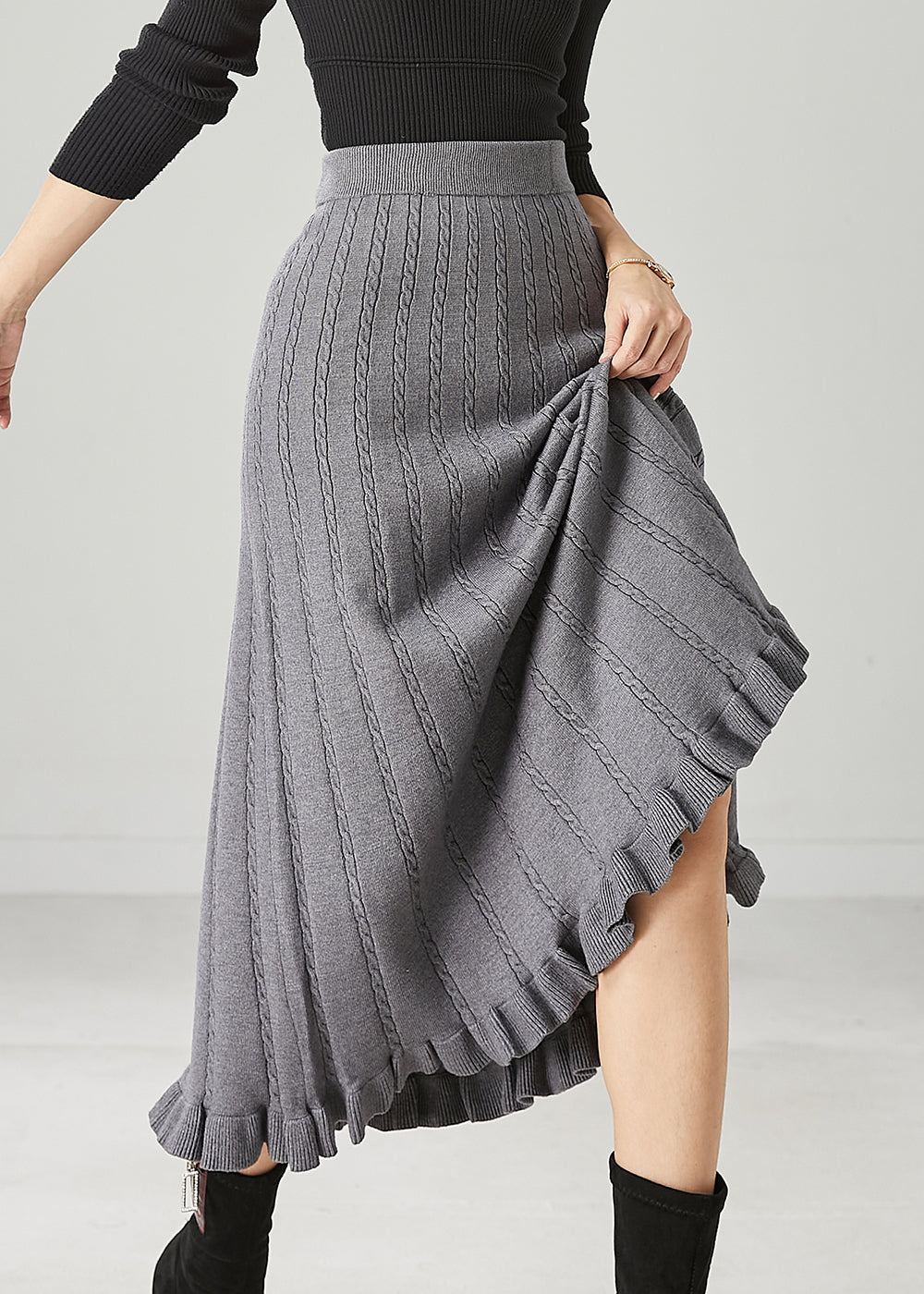 Casual Grey Ruffled Exra Large Hem Knit Skirts Spring YU1045