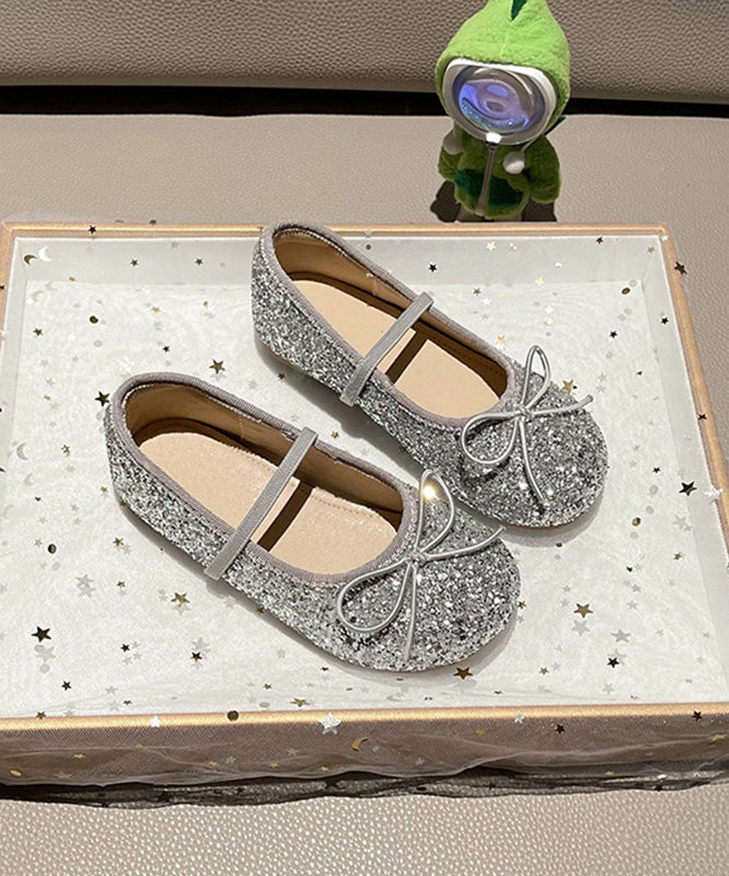 Lässige silberne Mädchen flache Schuhe mit Spitze und Schleife