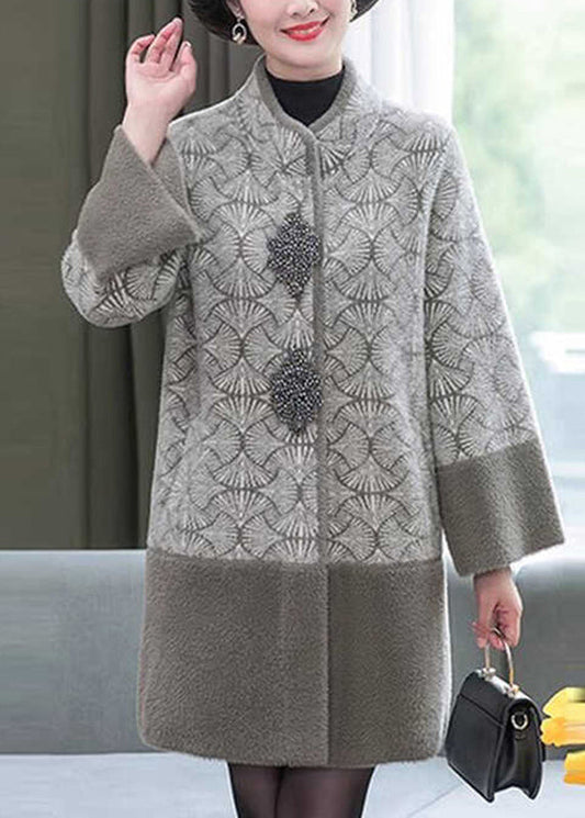 Schicker grauer Stehkragen-Print-Patchwork-Nerz-Samtmantel Frühling TA013