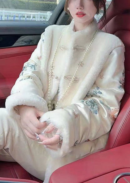 Parkas patchwork à boutons blancs et duveteux de style chinois pour l'hiver RC001