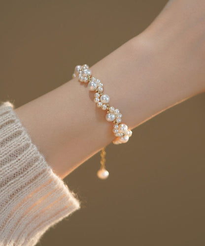 Edles weißes Legierungsperlen-Katzenkrallen-Kettenarmband YI041