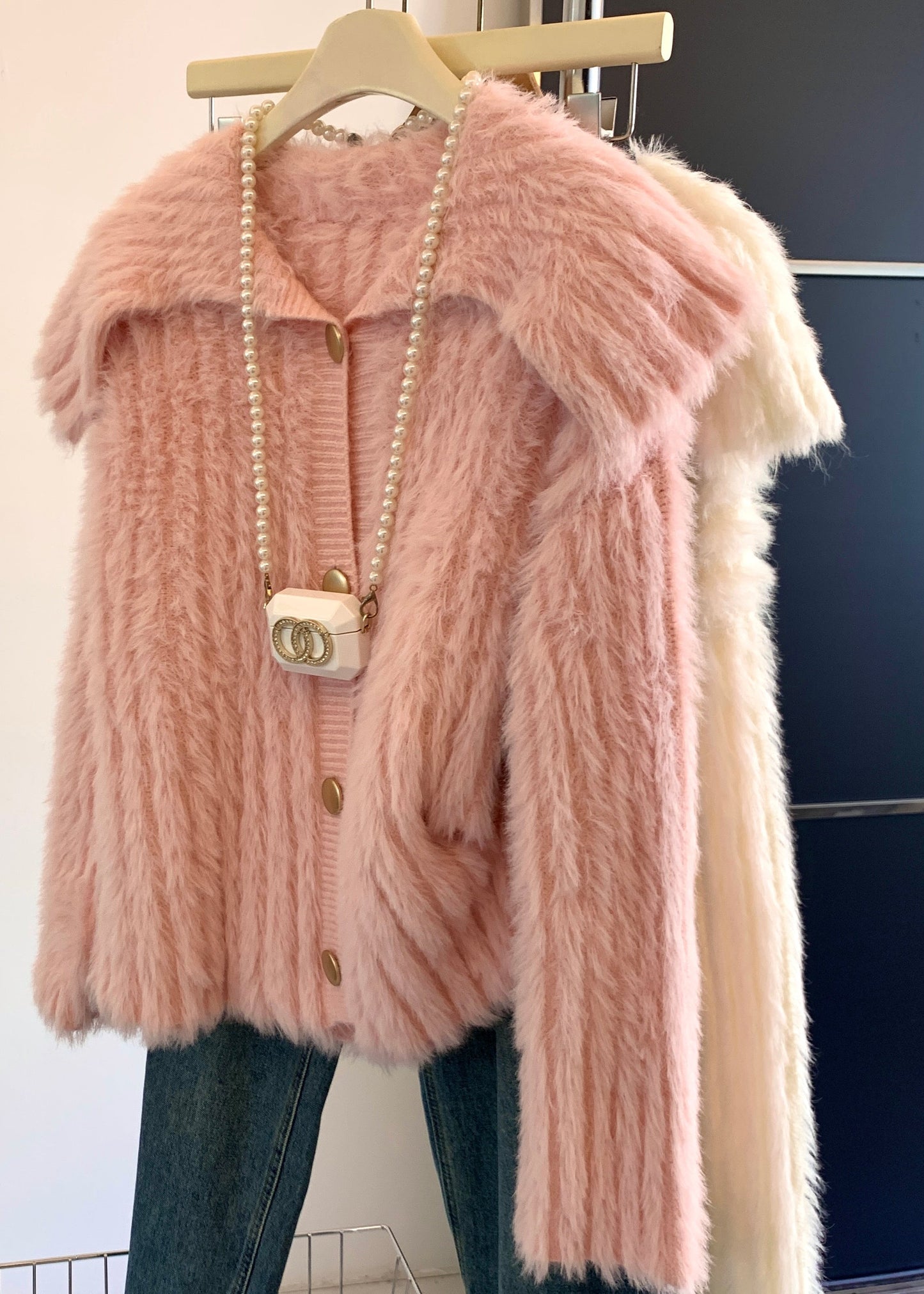Süße rosa Peter Pan Kragen Knopf Nerz Samt Pullover Tops Frühling TA015