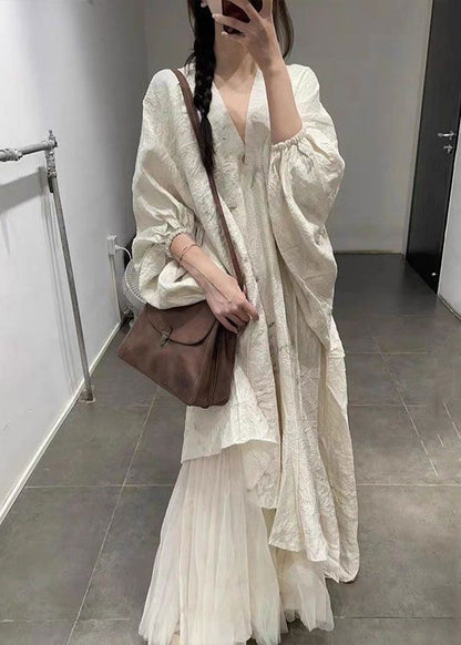 Robe longue asymétrique en tulle beige élégante à manches lanternes XX095