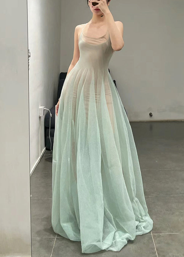 Elegantes hellgrünes O-Ausschnitt-Tüll-Spaghettiträgerkleid ärmellos KK006