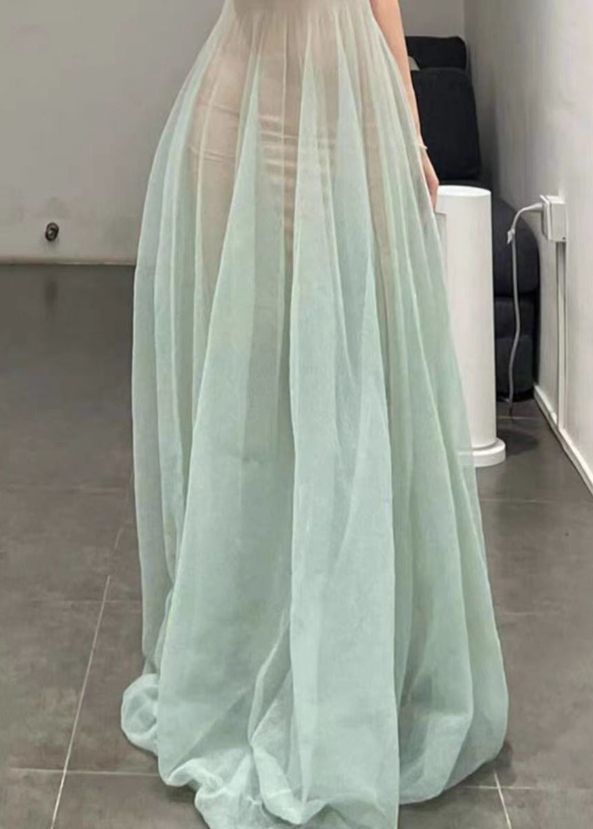 Elegantes hellgrünes O-Ausschnitt-Tüll-Spaghettiträgerkleid ärmellos KK006