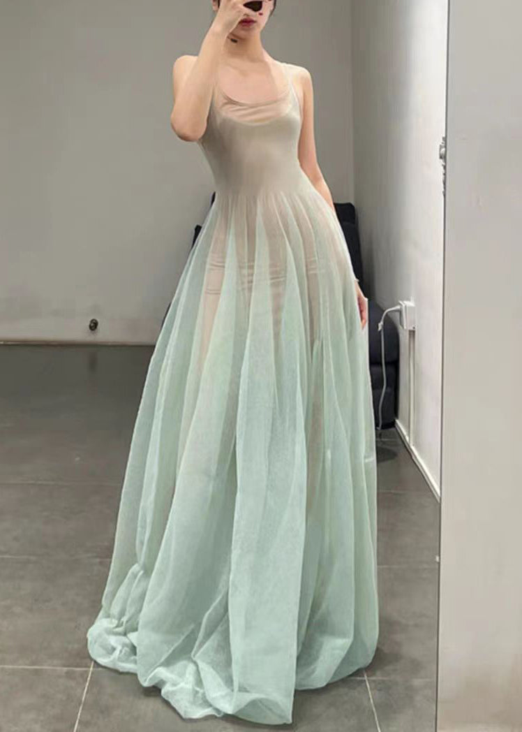 Elegantes hellgrünes O-Ausschnitt-Tüll-Spaghettiträgerkleid ärmellos KK006