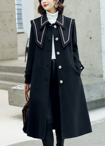 Manteau en laine rouge élégant avec poches à boutons et ceinture nouée pour l'hiver ER030