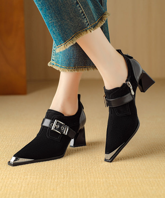 Elegante, klobige High Heels aus braunem Wildleder mit spitzer Spitze RX010