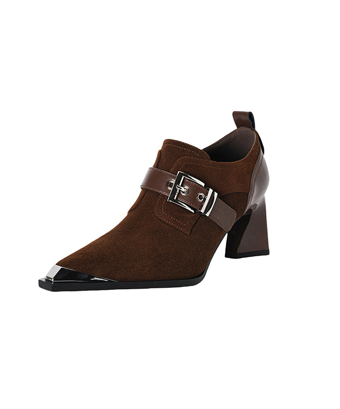 Elegante, klobige High Heels aus braunem Wildleder mit spitzer Spitze RX010