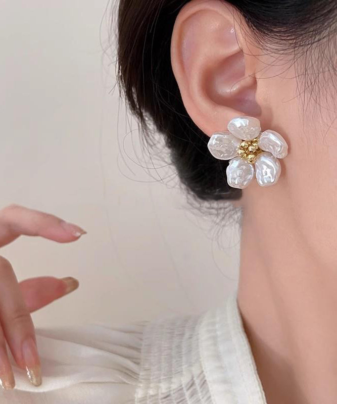 Earrings White Floral Pearl Copper Alloy Stud Elegant
