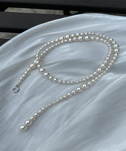 Collier élégant de perles blanches graduées WQ021