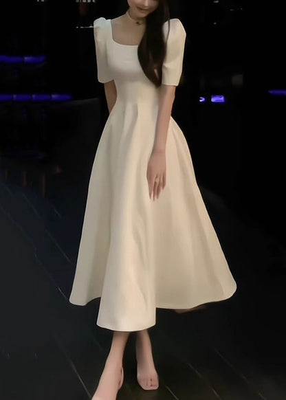 Robe longue élégante en coton uni à col carré blanc pour l'été XX016