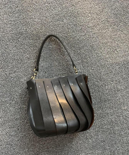 Sac à main tendance en cuir de veau noir MM040