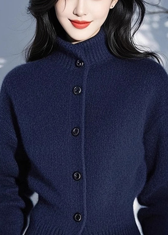 Cardigan ajusté en tricot de coton bleu à col montant et boutons, printemps TO039