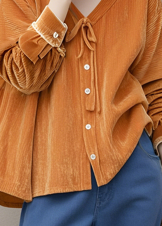 Figurbetontes, orangefarbenes Seidenvelourshemd mit V-Ausschnitt und Schnürung, Herbst WN012