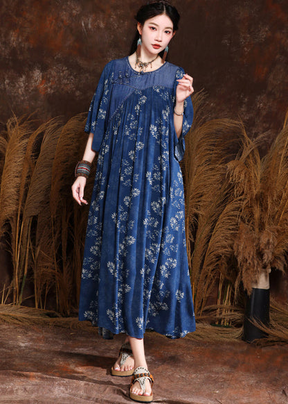 Robe longue en jean froissé à imprimé bleu français à demi-manches MN066