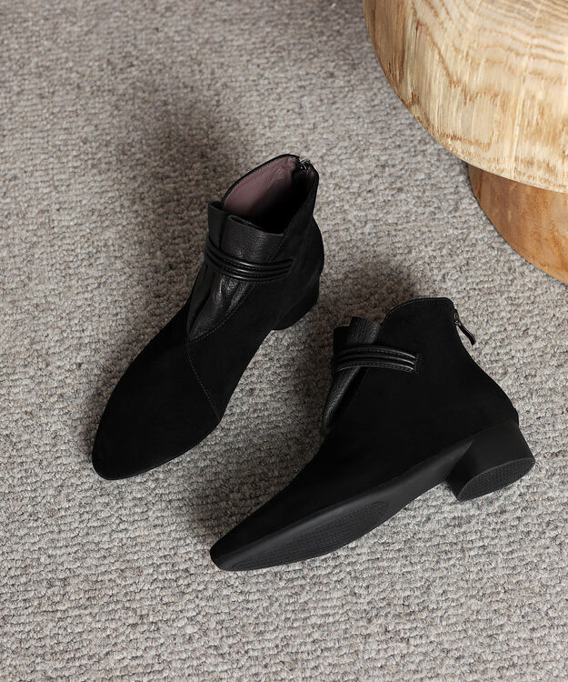 Französische braune Wildleder-Spleißstiefeletten mit spitzer Spitze TE023