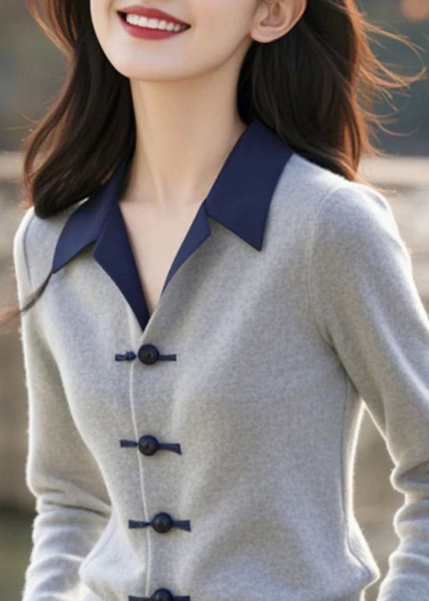 Französischer grauer Knopf Patchwork Strickpullover aus Baumwolle Winter ER031