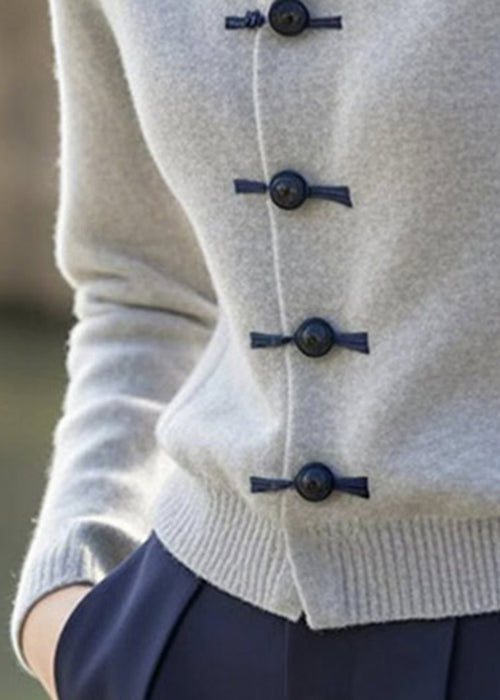 Französischer grauer Knopf Patchwork Strickpullover aus Baumwolle Winter ER031