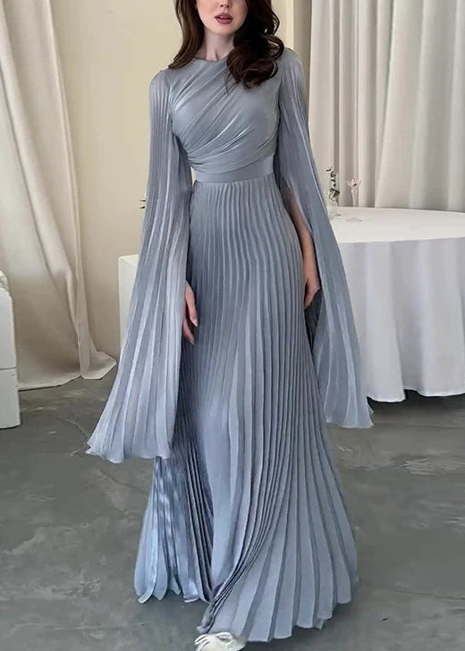 Leichtes Partykleid aus französischer Baumwolle mit faltiger Taille, blau, hoher Frühling