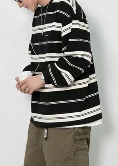 Französische Herren-Frühlingshemden aus Baumwolle mit rotem T-Shirt und Rundhalsausschnitt