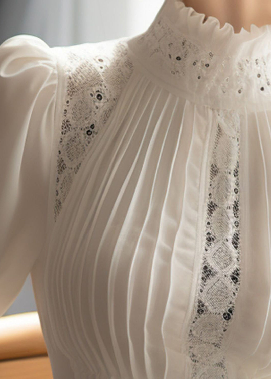 Lace Patchwork White Cotton French Puff Sleeve Wrinkled Top