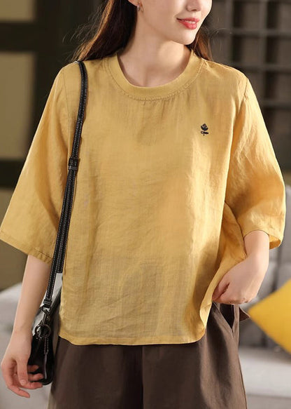 Grünes, halblanges T-Shirt mit Printärmeln und gemütlichem O-Ausschnitt aus Leinen