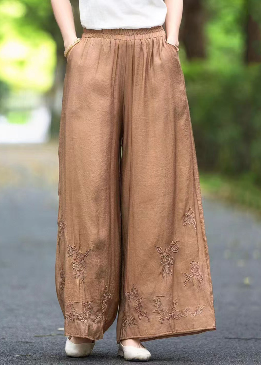 Pantalon en soie élastique fait main avec poches solides et taille marron pour l'été