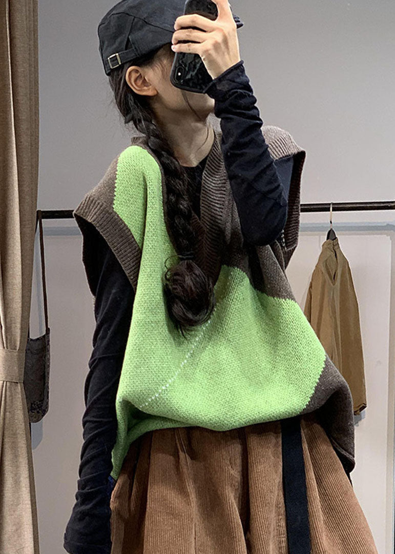 Gilet en tricot patchwork italien à col en V et blocs de couleurs sans manches TJ005