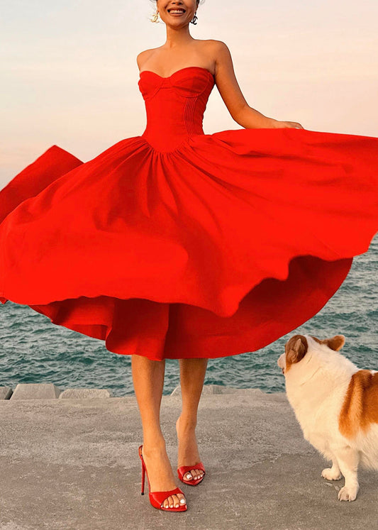 Trägerloses italienisches, faltiges Sommerkleid aus Baumwolle im Patchwork-Stil in Rot