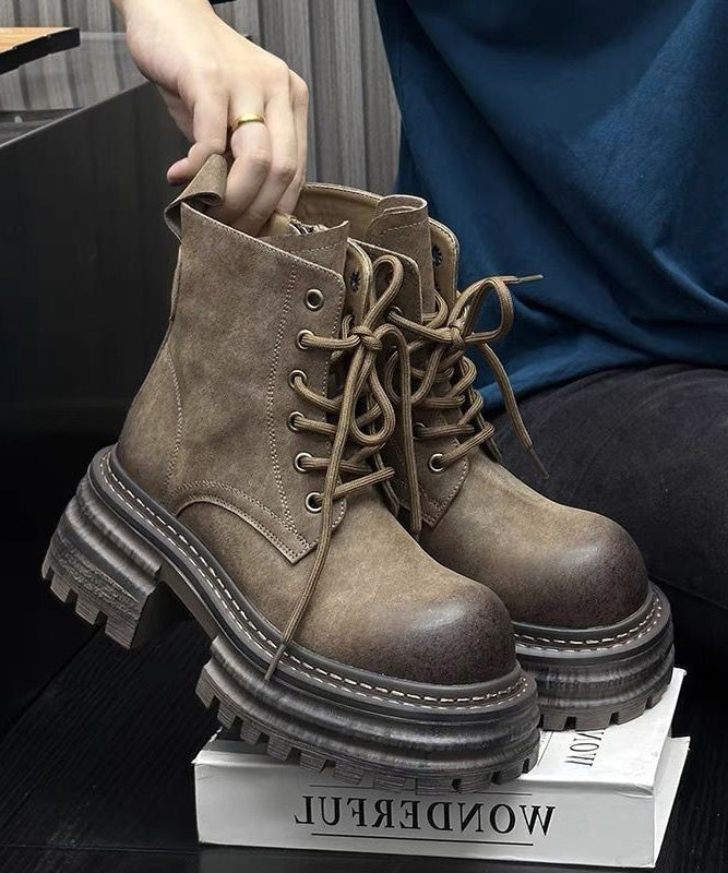 Khakifarbene, klobige Schnürstiefel aus Kunstleder mit Spleißen TE011