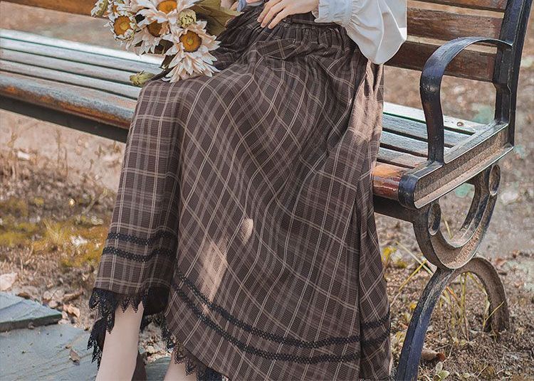 Long-Sleeve Frill Trim Blouse / Plaid Lace Trim Midi A-Line Overall Dress / Set